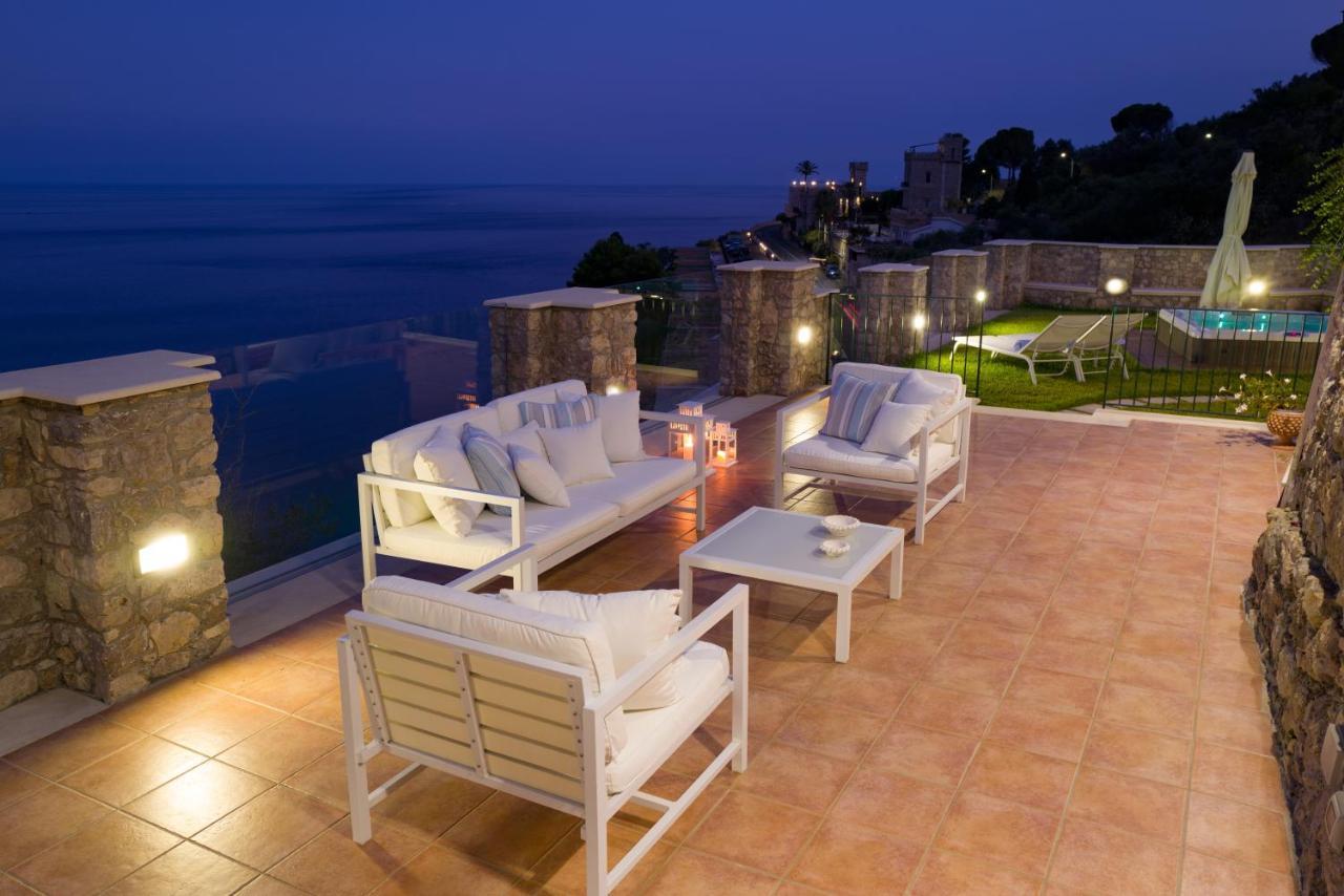 Sparviero Luxury Suites Taormina Exterior photo